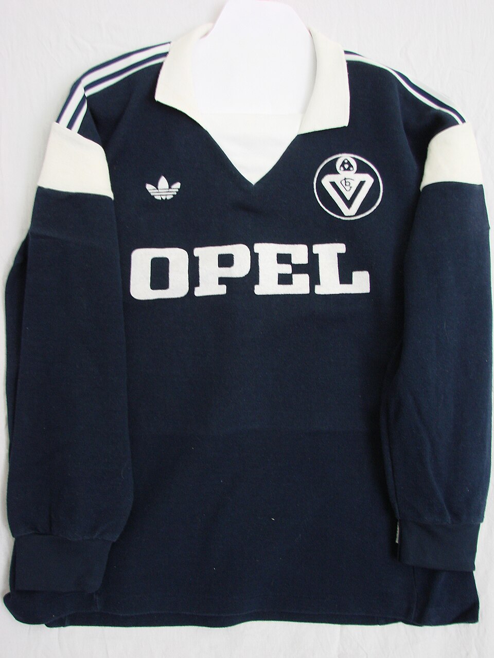 Front of the Bordeaux 1985 home football shirt