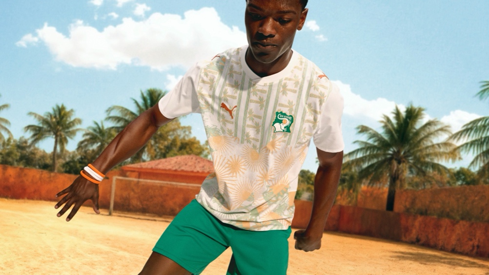 Front of the Ivory Coast 2026 away football shirt